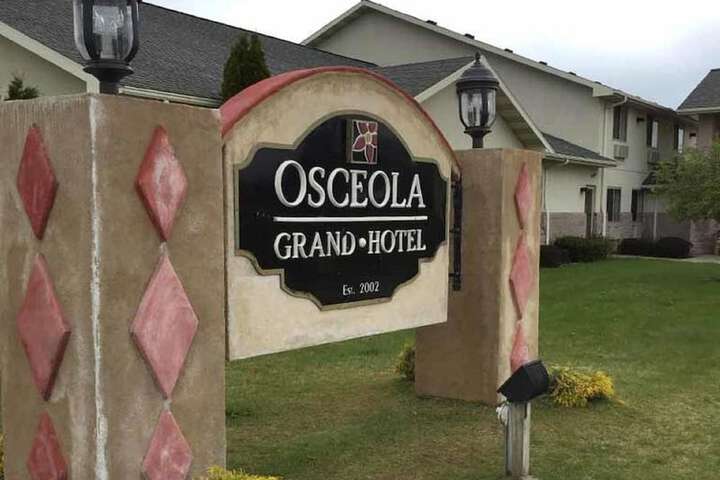 Hotel Entry