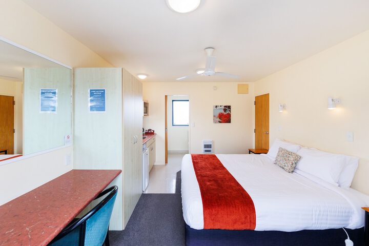 Room 29 of 54