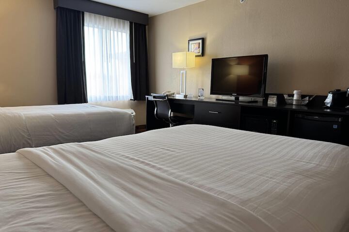 Room 46 of 70