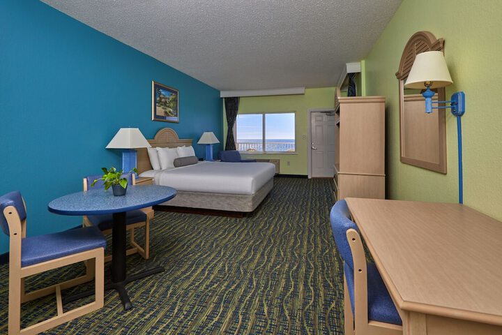 Room 11 of 60