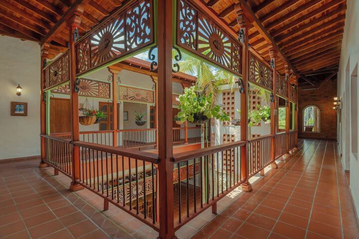 Terrace/Patio 12 of 36