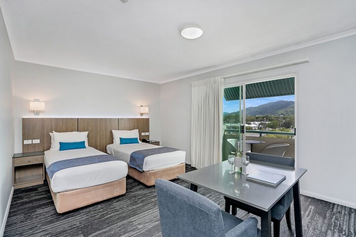 Room 15 of 42