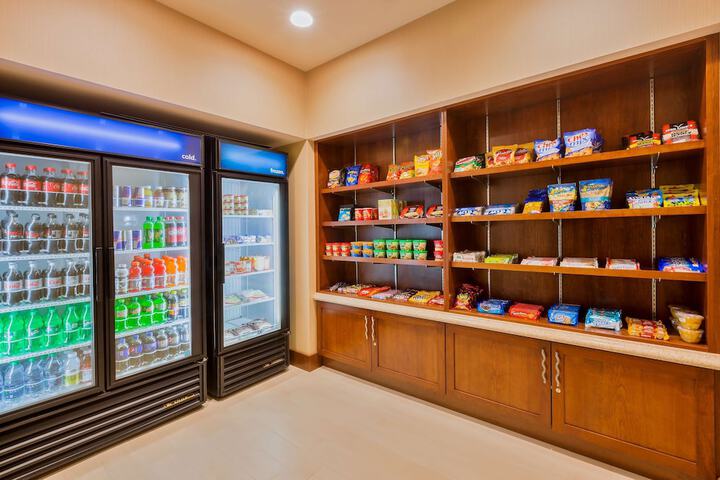 Snack bar