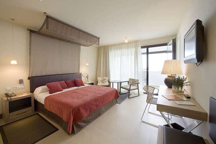 Room 8 of 52