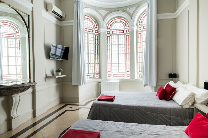 Room 13 of 51