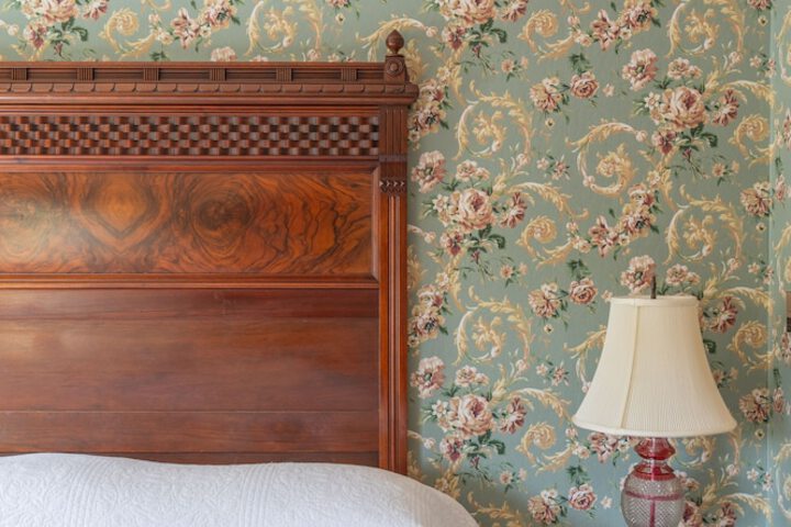 Room 25 of 111