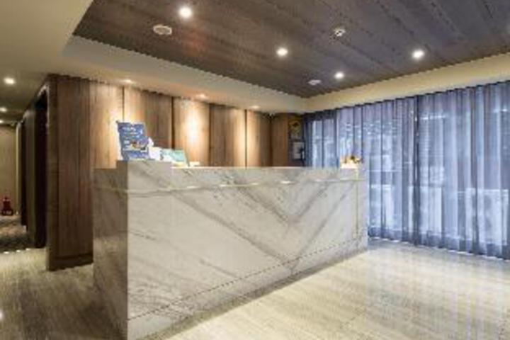 Hotel Interior 17 of 23