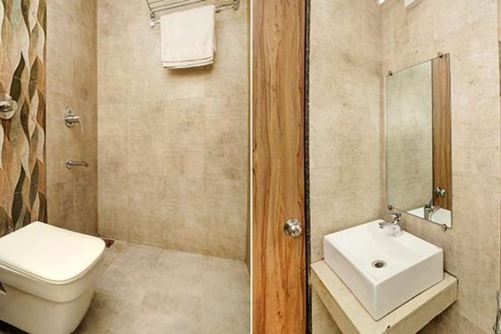 Room 25 of 27