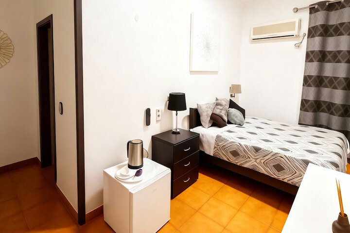 Room 48 of 112