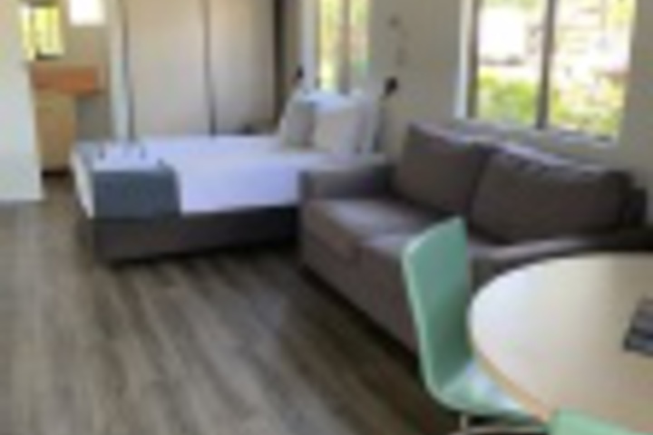 Room 281 of 504