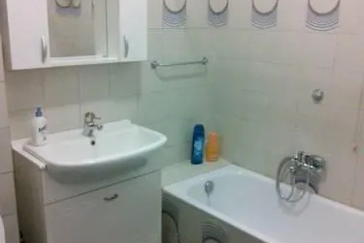 Room 3 of 3
