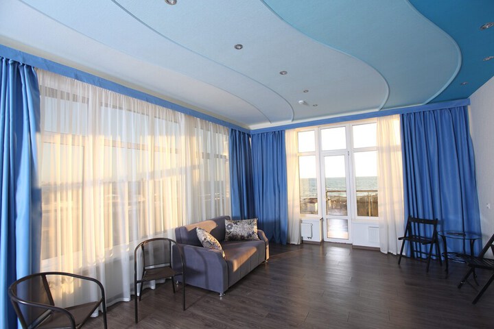Room 50 of 86
