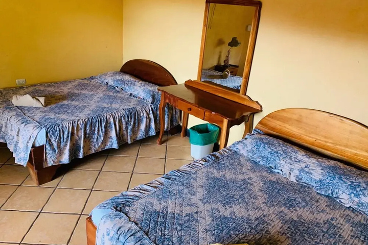 Room 3 of 21