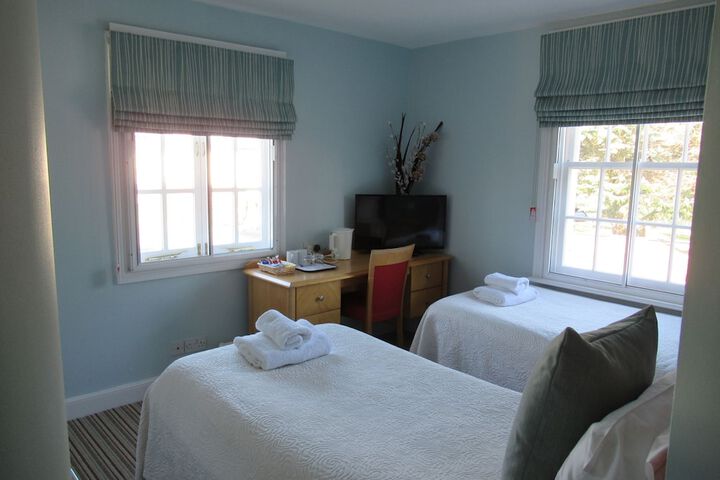 Room 3 of 47