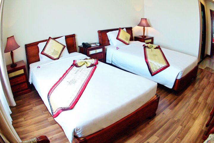 Room 16 of 55