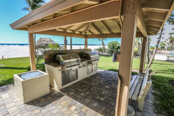 Terrace/Patio 9 of 35