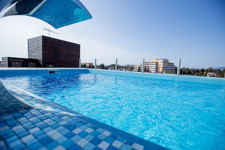 Pool 37 of 54