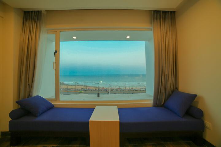 Room 4 of 46