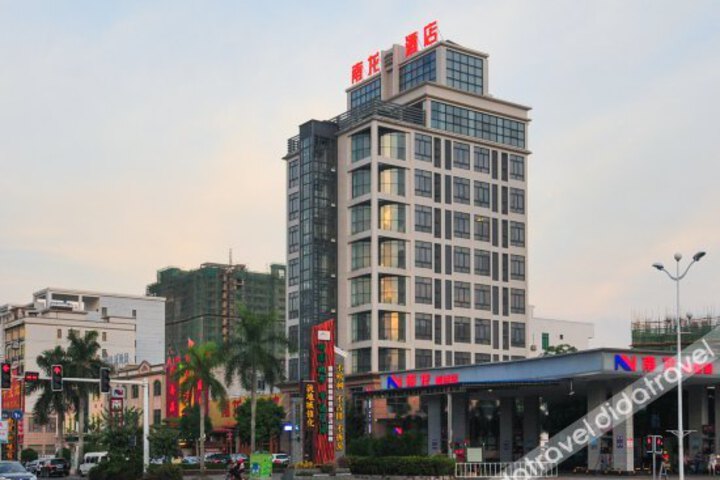 Nanlong Hotel