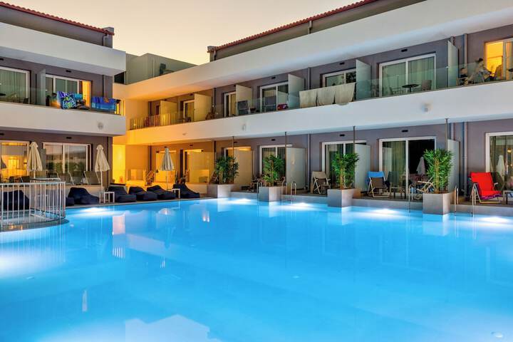 Pool 55 of 115