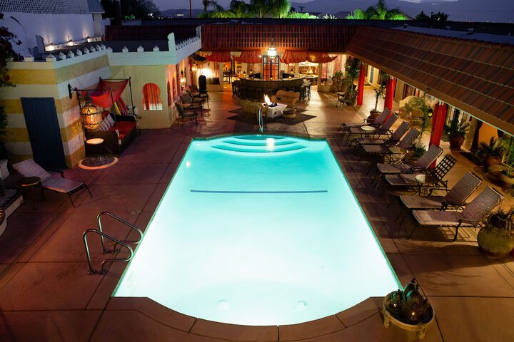 Pool 26 of 36