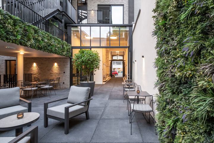 Terrace/Patio 60 of 62