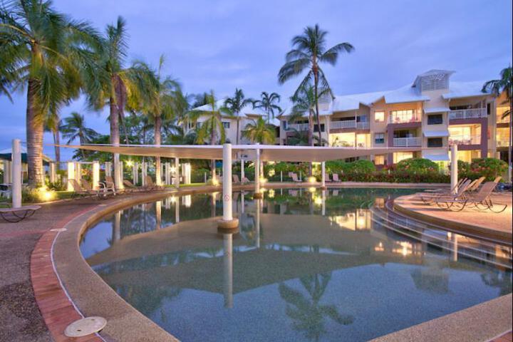 Hotel 4 of 6
