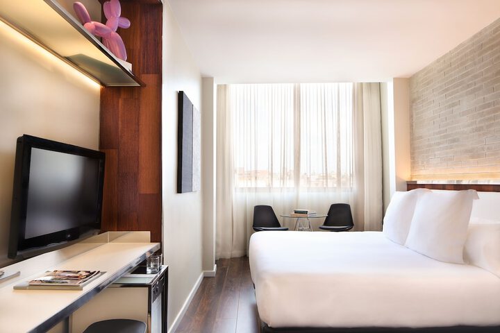 Room 14 of 75