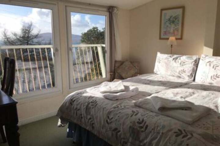 Room 108 of 116