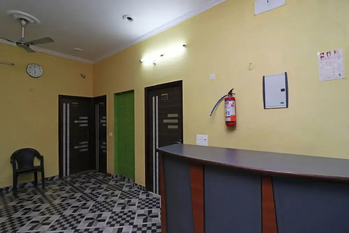 Room 13 of 15