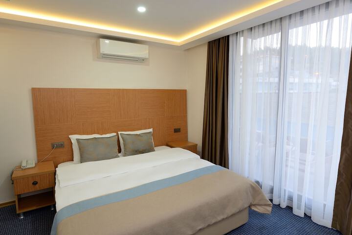 Room 17 of 54