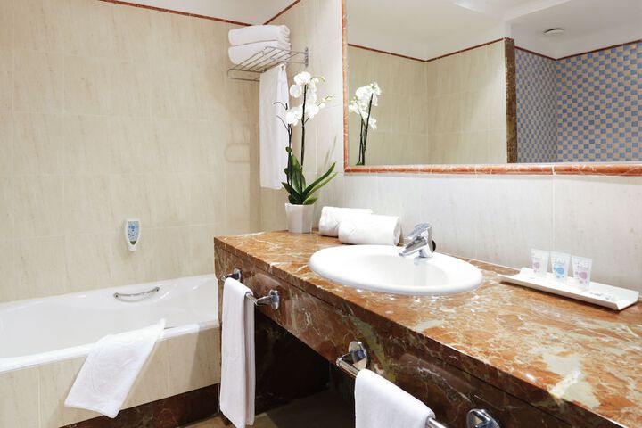 Clean Restrooms