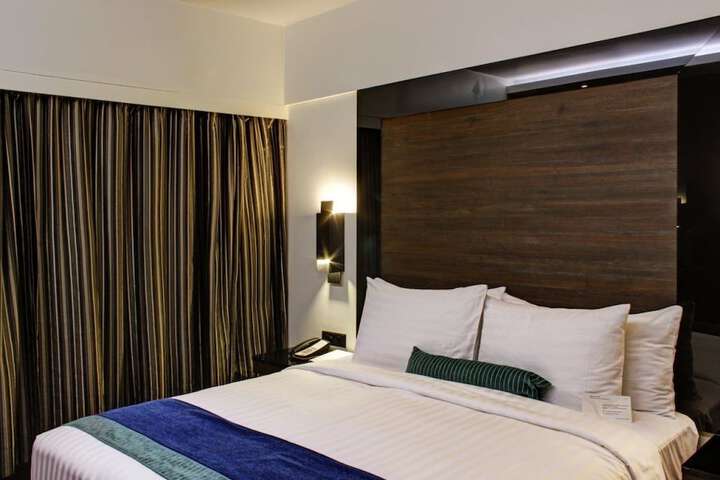 Room 8 of 47