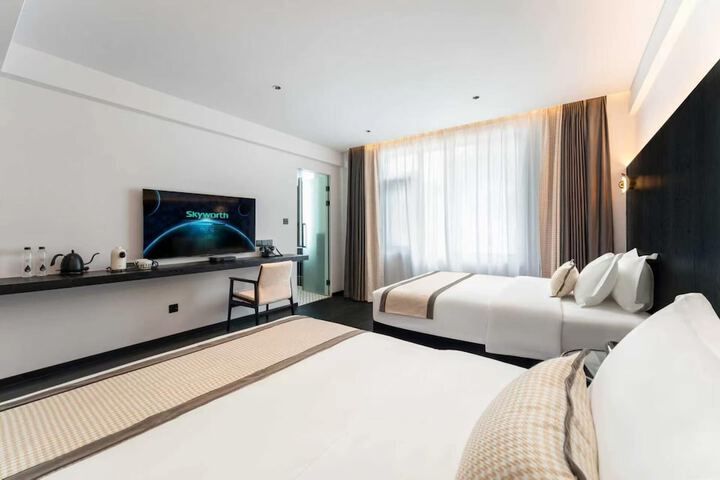 Room 41 of 66
