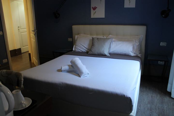Room 21 of 62