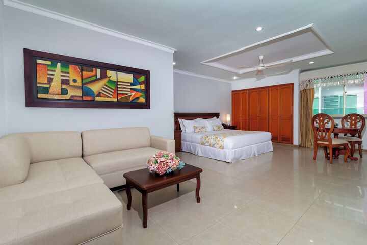 Room 16 of 43