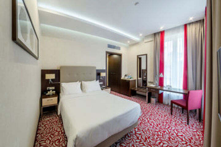 Room 14 of 57