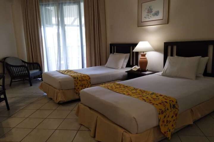 Room 7 of 31