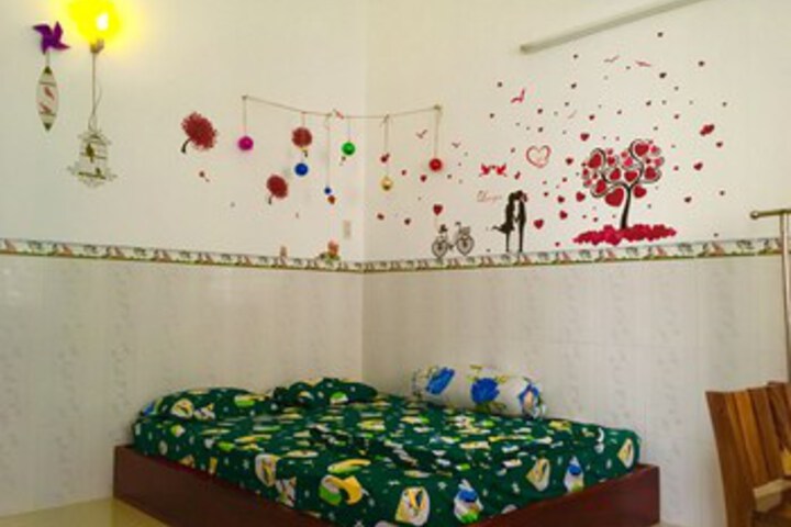 Room 15 of 44