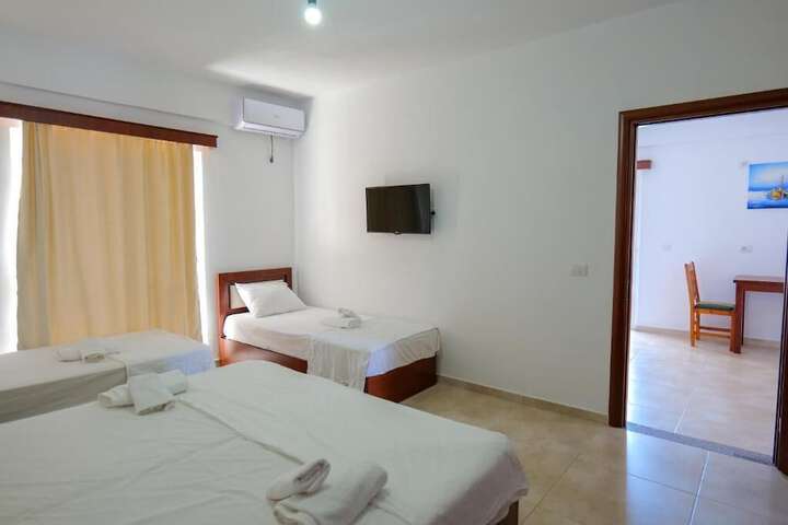 Room 25 of 45