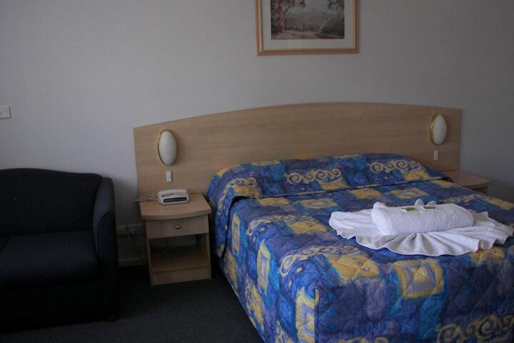Room 3 of 29
