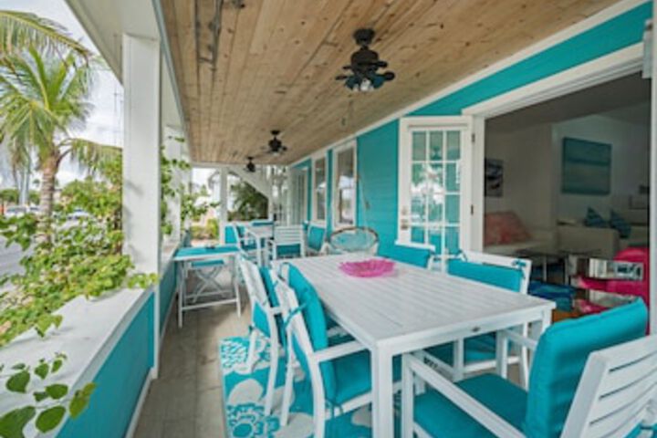 Oceanic Golden Palm Estate - Fourteen Bedroom Retreat in Fort Myers Beach, FL