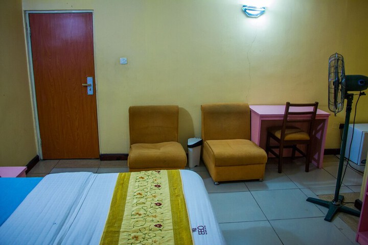 Room 18 of 44