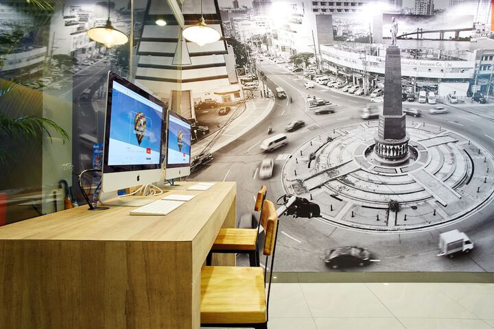 Entrance & Lobby