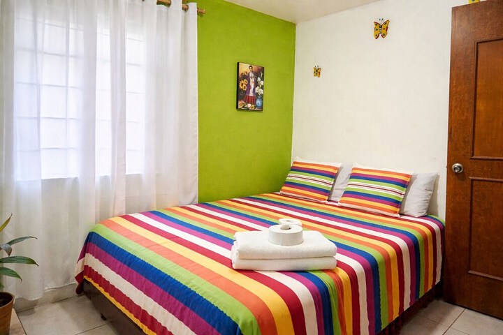 Room 14 of 28