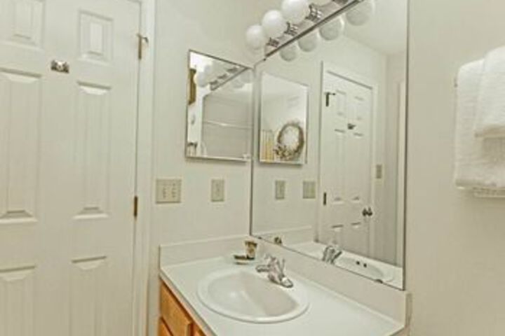 Room 10 of 41