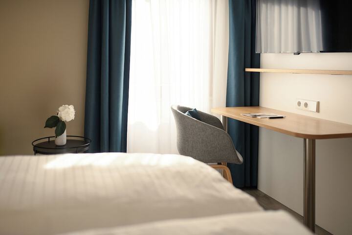 Room 26 of 50