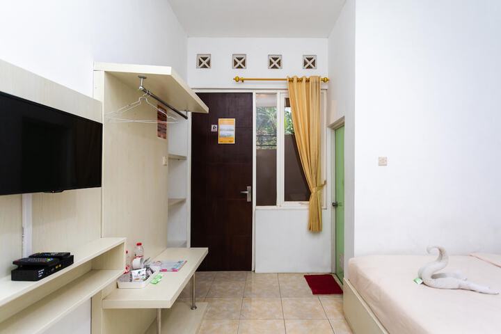 Room 21 of 73