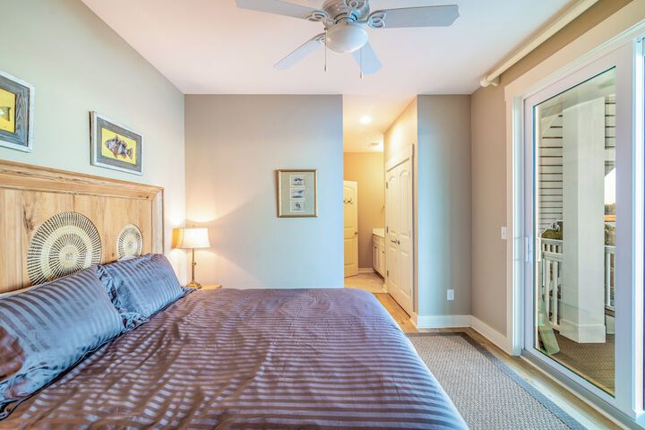 Room 45 of 759