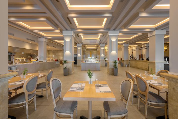 Dining 88 of 113